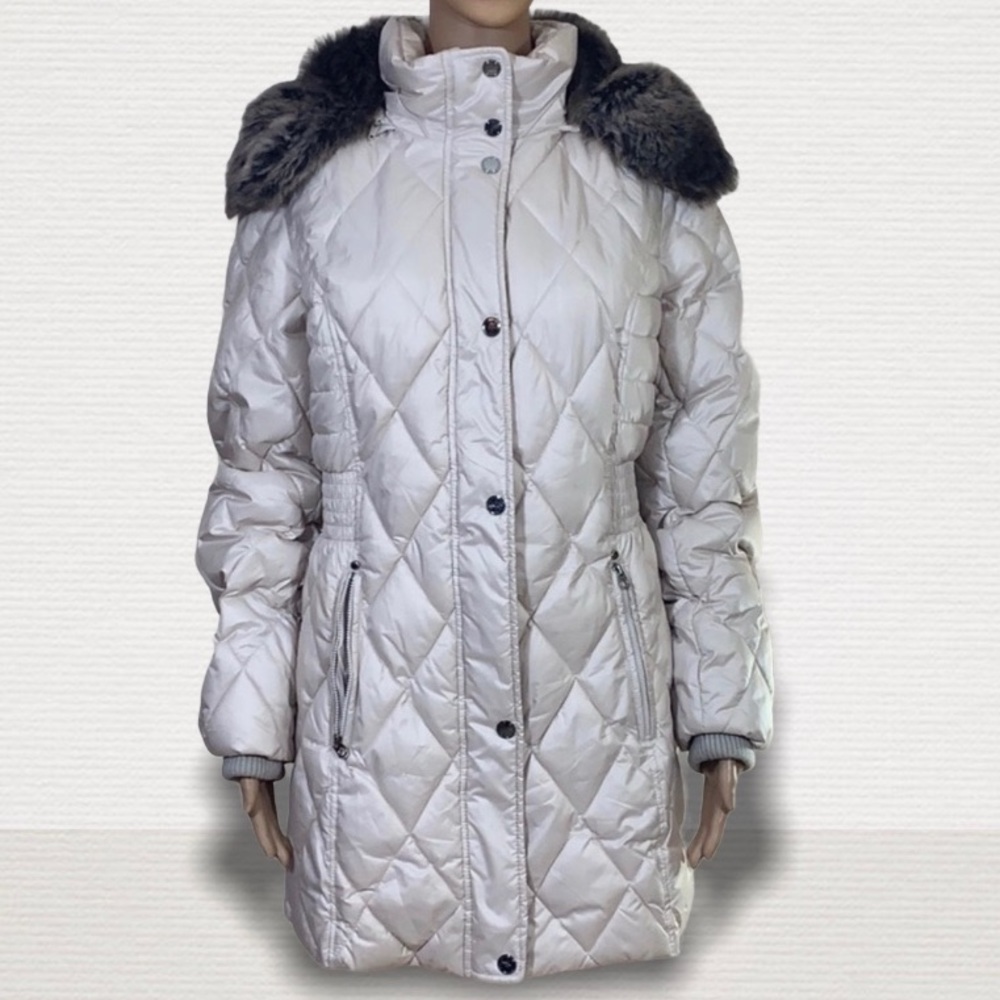 Apt. 9 long hooded quilted puffer jacket size M